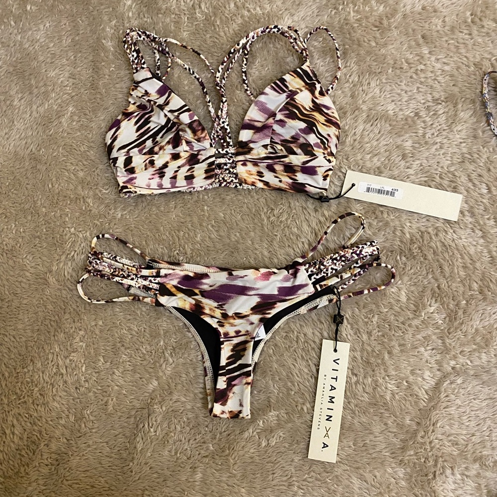 Vitamin A swimsuit, nwt